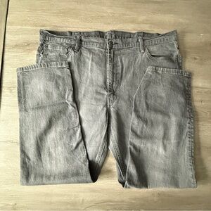 Levi's Men's Light Gray Relaxed Jeans